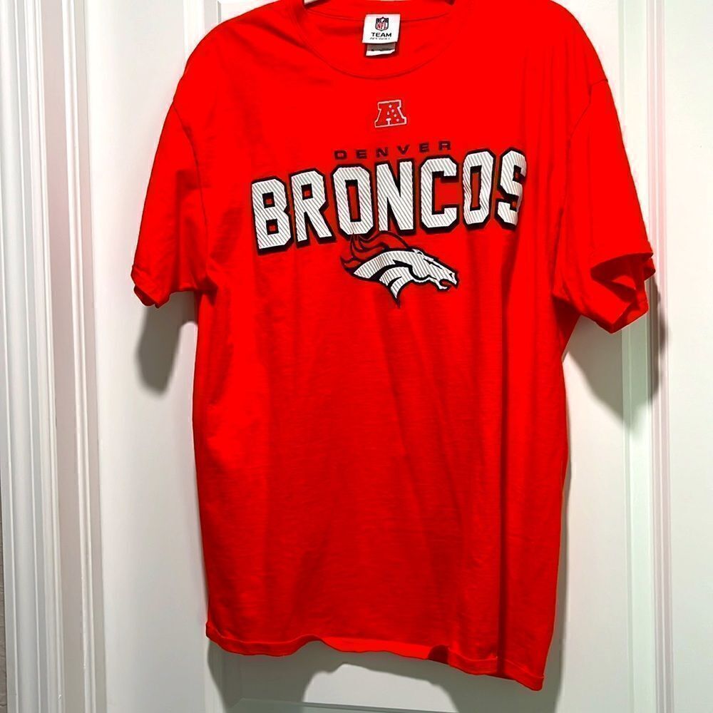 Denver Broncos Authentic Vintage NFL Team Apparel Raised Striped Lettering